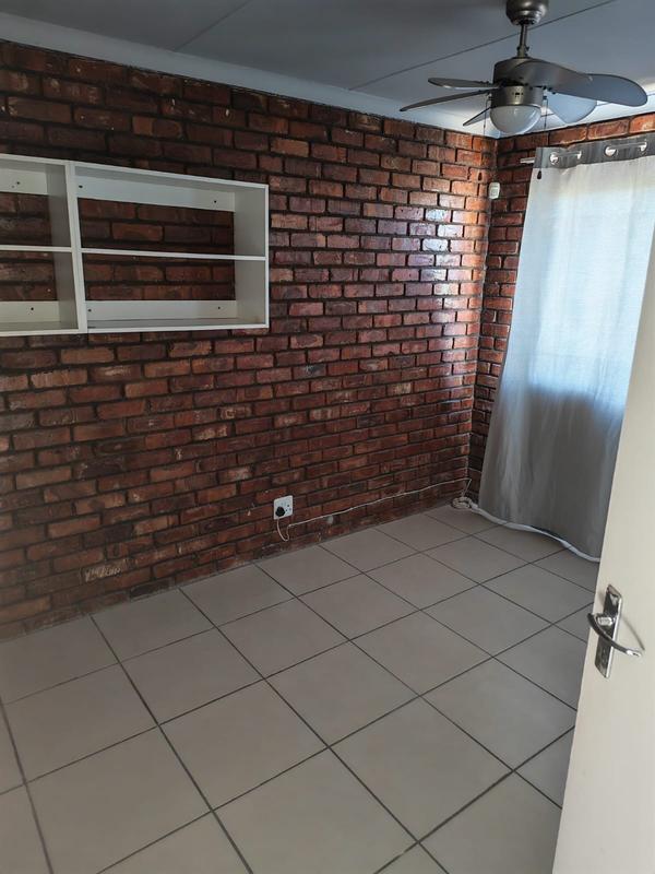 To Let 2 Bedroom Property for Rent in Windsor Park Eastern Cape